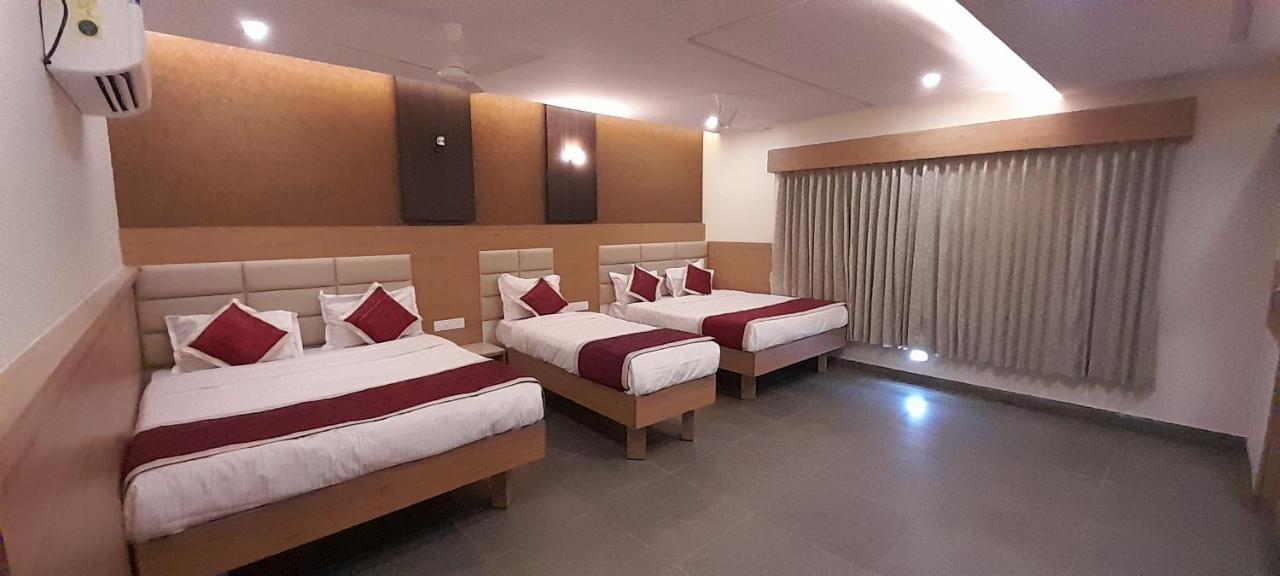 Hotel Golden Sand Веланканни Экстерьер фото